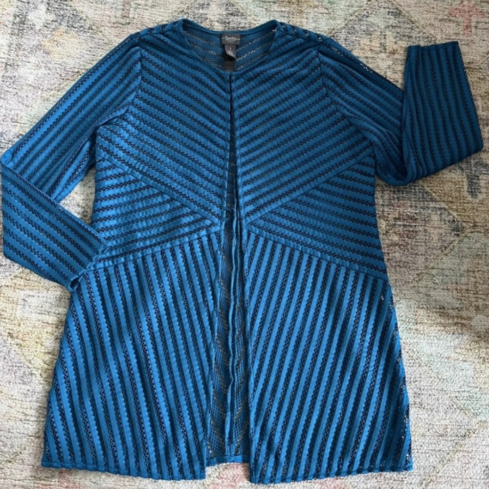 Chico Traveler Open Turquoise Cardigan: Versatile Style for On-the-Go Comfort